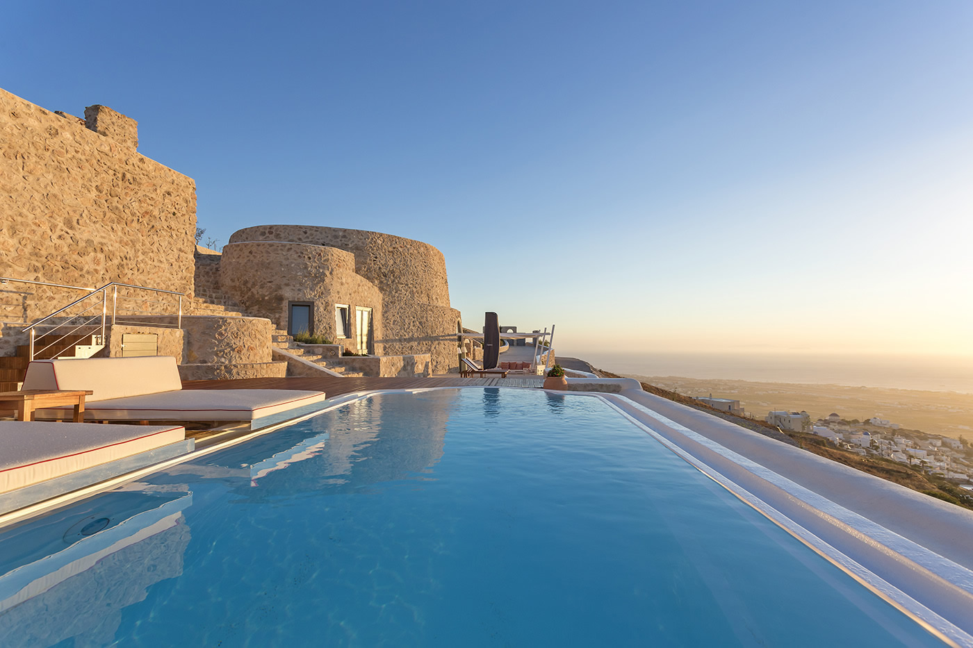 luxury santorini villa